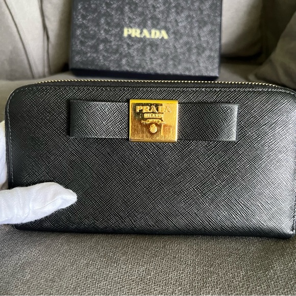 Prada Long Wallet - Picture 9 of 9